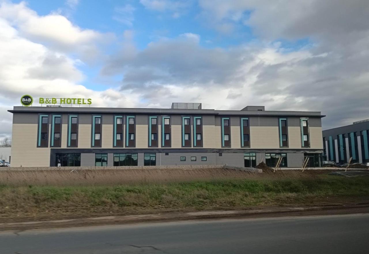 B&B Hotel Massieux Genay Exterior photo